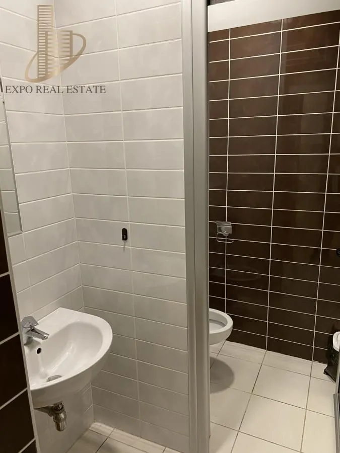 Rent, office space, 400m², Novo naselje, Novi Sad