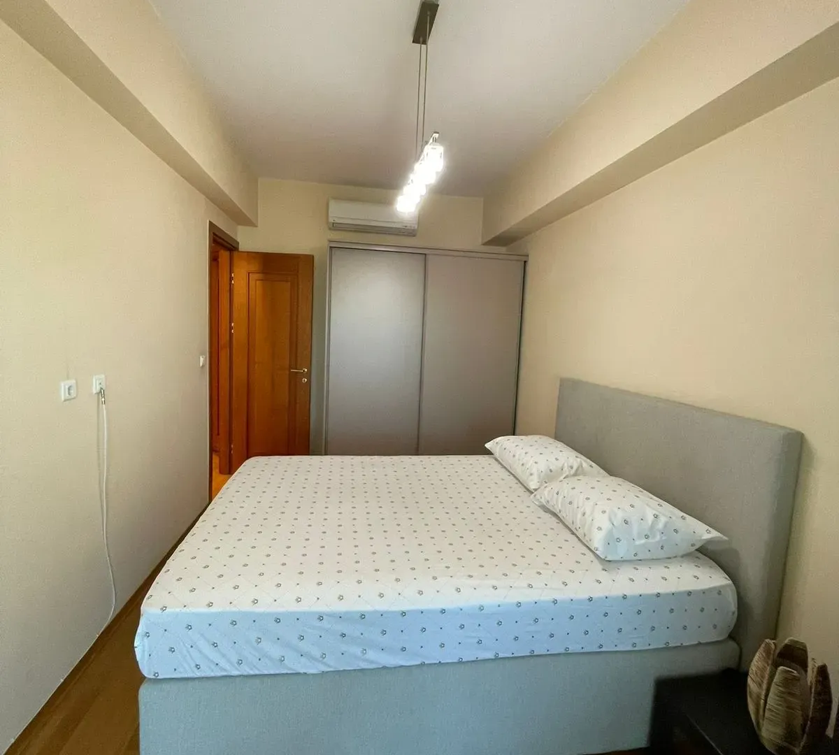 Prodaja, dvosoban stan, 100m², Centar, Podgorica