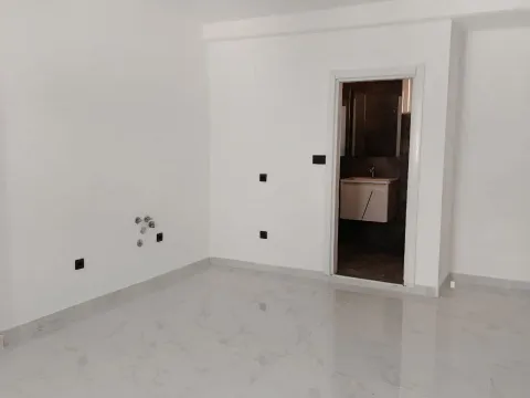 Sale, studio apartment, 25m², Dobre Vode, Bar