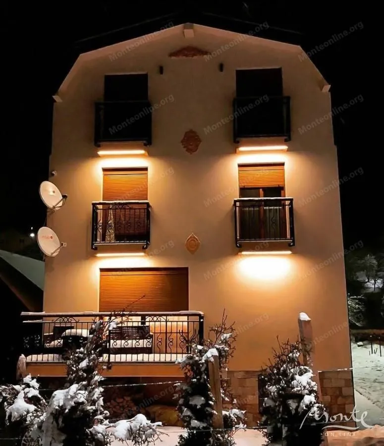Sale, office space, 192m², Kolašin, Crna Gora