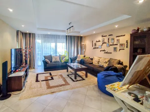 Sale, house, 200m², Radovići, Tivat - image 34