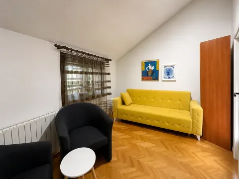 Rent, house, 280m², Gorica C, Podgorica - image 15