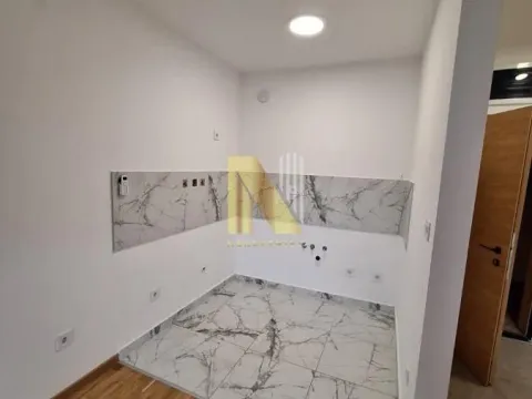 Izdavanje, jednosoban stan, 44m², Avijatičarsko naselje, Novi Sad Sve Podlokacije - image 2