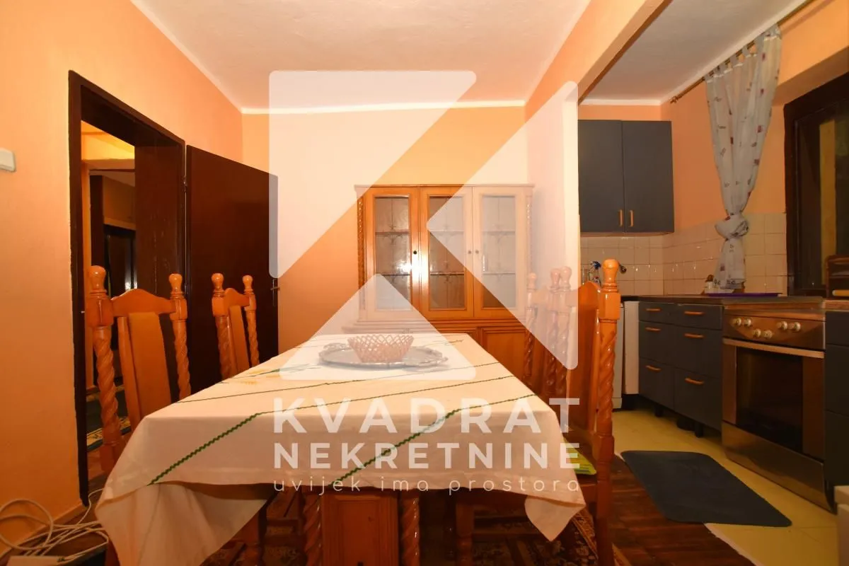 Izdavanje, trosoban stan, 85m², Dalmatinska ulica, Podgorica