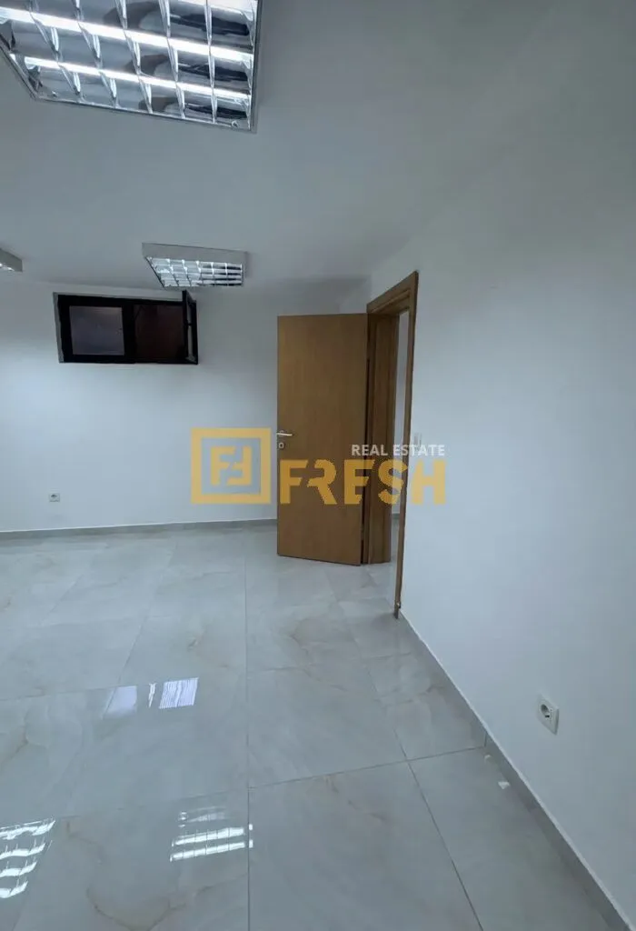 Sale, office space, 64m², Gintaš, Podgorica