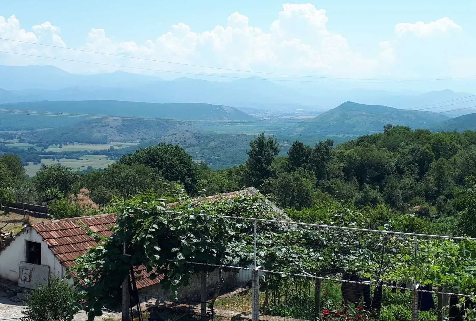 Prodaja, kuća, 215m², Podgorica, Crna Gora