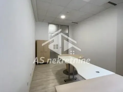 Izdavanje, poslovni prostor, 259m², Stari Grad, Beograd - image 23