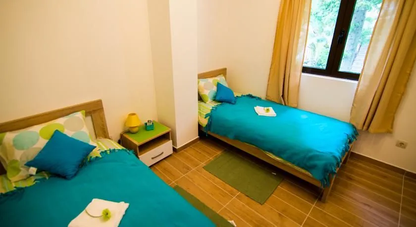 Prodaja, kuća, 218m², Tivat, Crna Gora