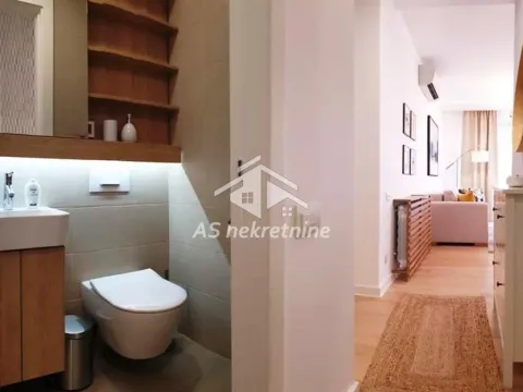 Izdavanje, trosoban stan, 72m², Novi Beograd Blok 67, Novi Beograd Sve Podlokacije - image 33