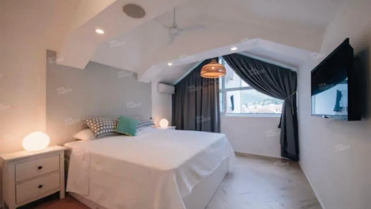 Prodaja, dvosoban stan, 85m², Centar, Tivat