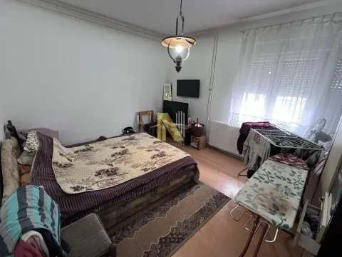 Prodaja, kuća, 330m², Veternik, Novi Sad Sve Podlokacije - image 4