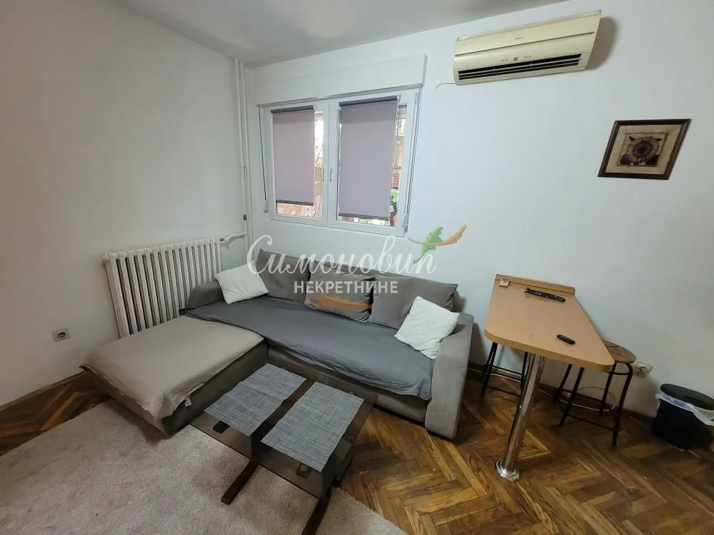 Rent, two bedroom apartment, 40m², Lekino Brdo, Voždovac Sve Podlokacije