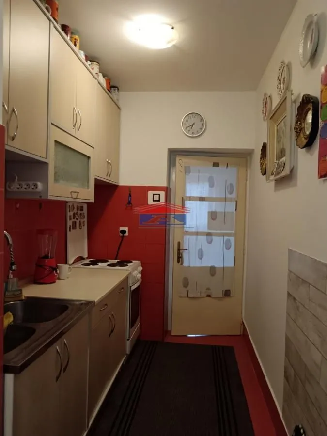 Prodaja, dvosoban stan, 48m², Podbara, Novi Sad Sve Podlokacije