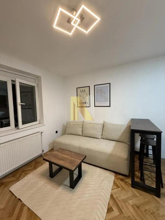 Izdavanje, garsonjera, 21m², Grbavica, Novi Sad Sve Podlokacije