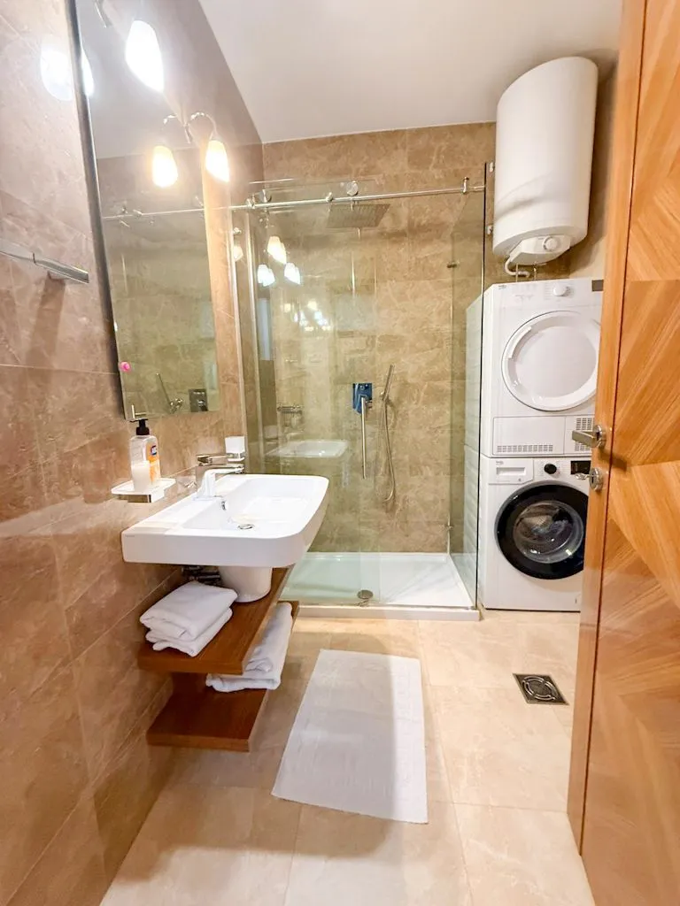 Rent, two bedroom apartment, 75m², Centar, Podgorica