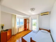 Izdavanje, dvosoban stan, 110m², Seoce, Budva - image 9