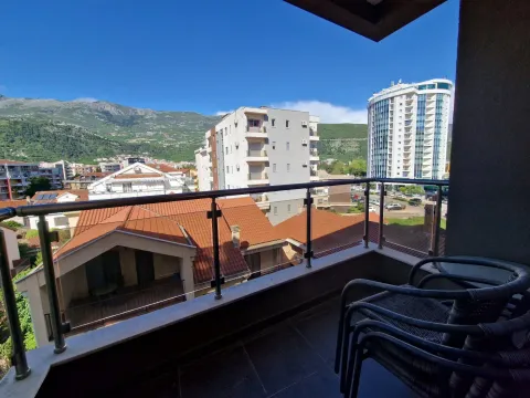 Izdavanje, jednosoban stan, 48m², Budva, Crna Gora - image 2