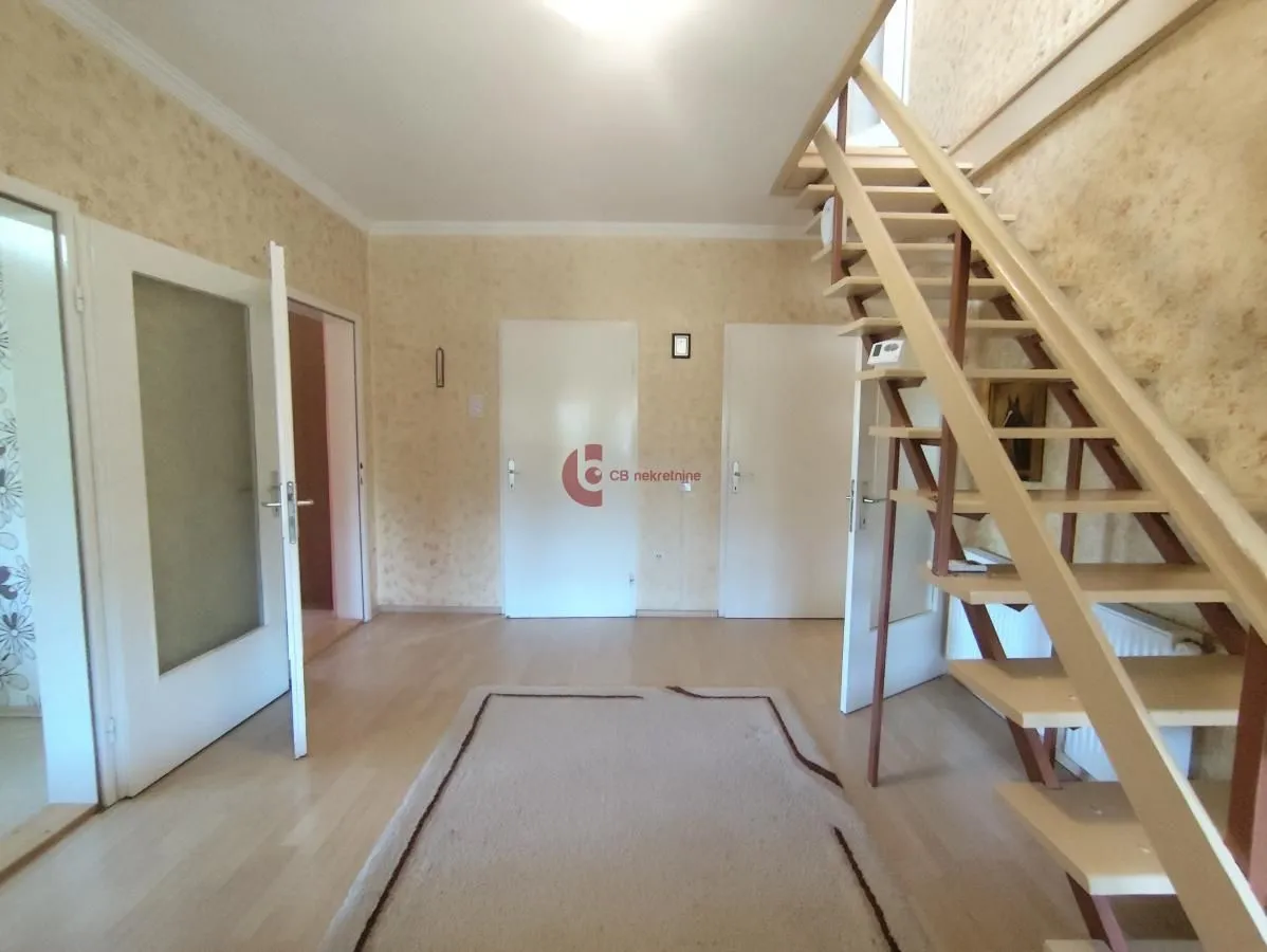 Sale, house, 300m², Kelebija, Subotica