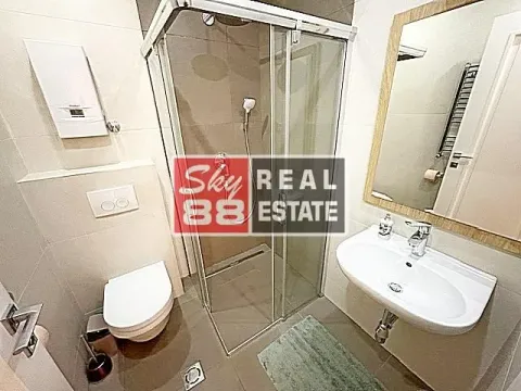 Izdavanje, četvorosoban stan, 188m², Vračar Hram, Vračar Sve Podlokacije - image 17