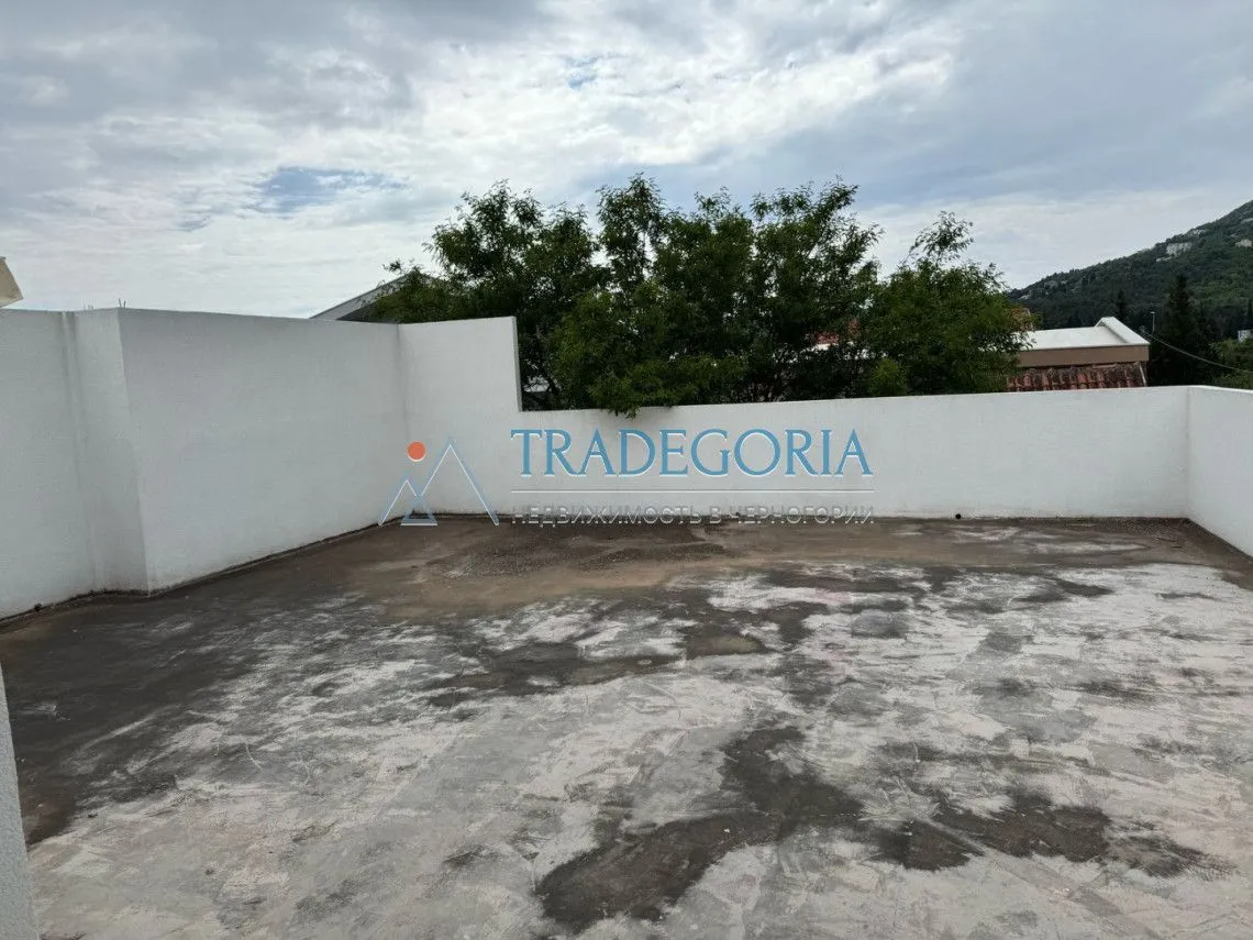 Prodaja, kuća, 180m², Sutomore, Bar