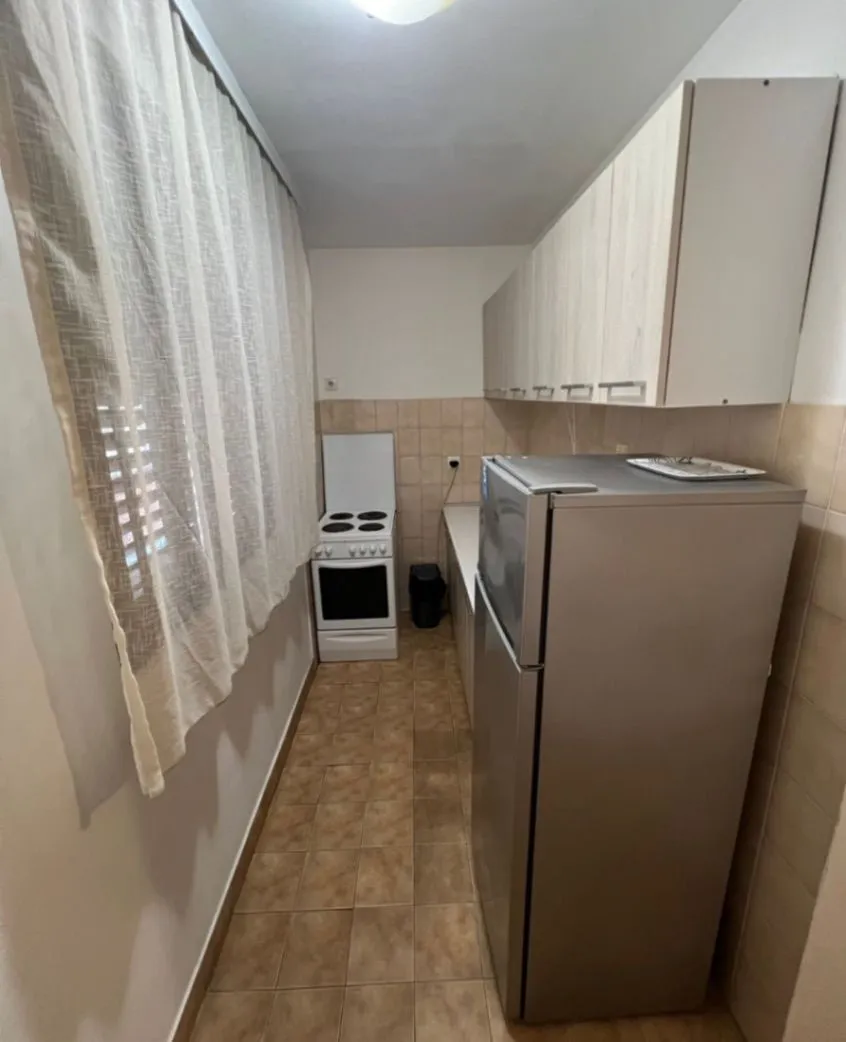 Rent, studio apartment, 39m², Petrovac, Budva