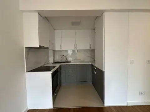 Izdavanje, dvosoban stan, 72m², Zagorič, Podgorica - image 1