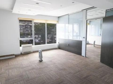 Prodaja, poslovni prostor, 80m², Preko Morače, Podgorica - image 8