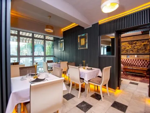 Rent, hospitality venue, 1500m², Rafailovići, Budva - image 5