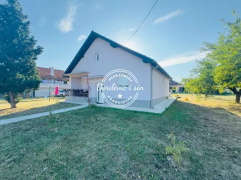 Prodaja, kuća, 126m², Šumaričko jezero, Kragujevac - image 13