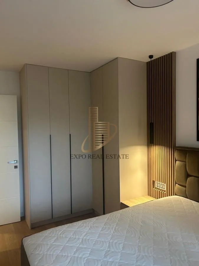 Izdavanje, jednosoban stan, 42m², Sajmište, Novi Sad