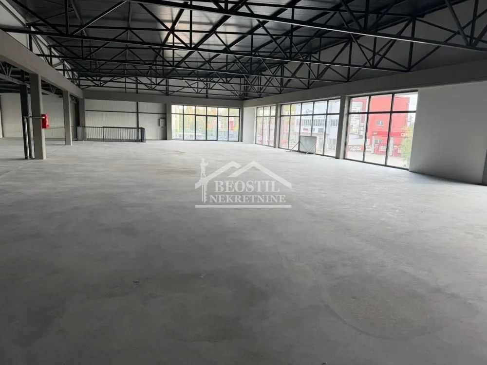 Rent, office space, 2100m², Centar, Smederevo