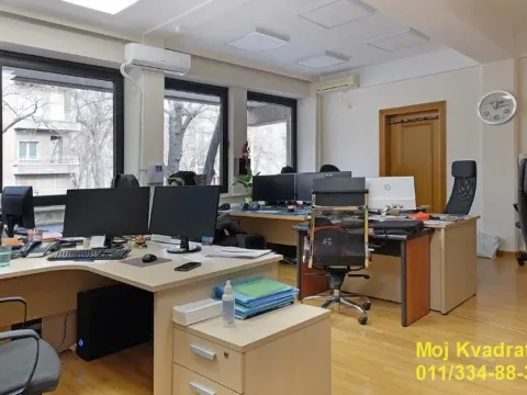 Izdavanje, poslovni prostor, 653m², Stari Merkator, Novi Beograd Sve Podlokacije - image 7