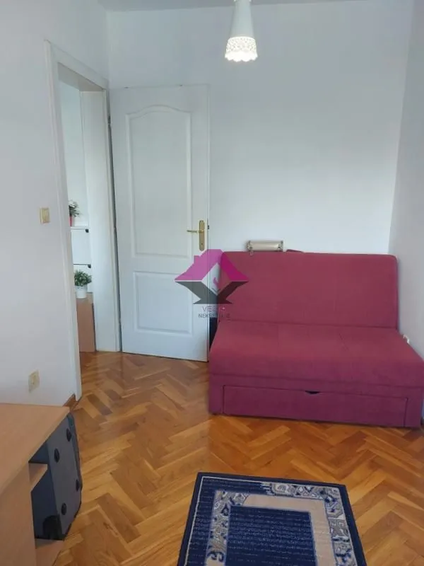 Izdavanje, dvosoban stan, 42m², Denkova Basta, Zvezdara Sve Podlokacije