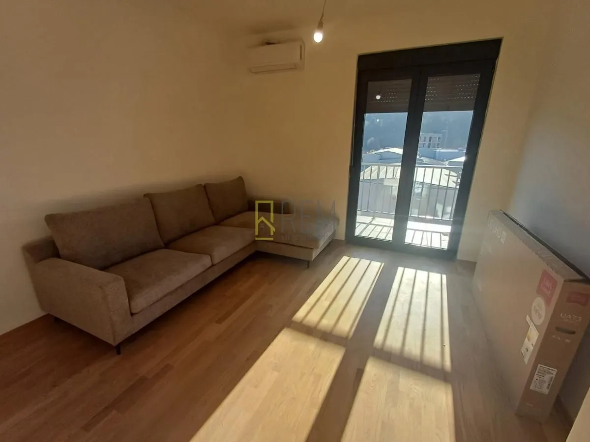 Prodaja, jednosoban stan, 40m², Zabjelo, Podgorica