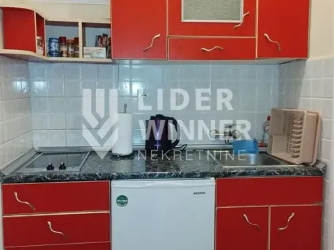 Prodaja, jednosoban stan, 26m², Cvetni Trg, Vračar Sve Podlokacije - image 4