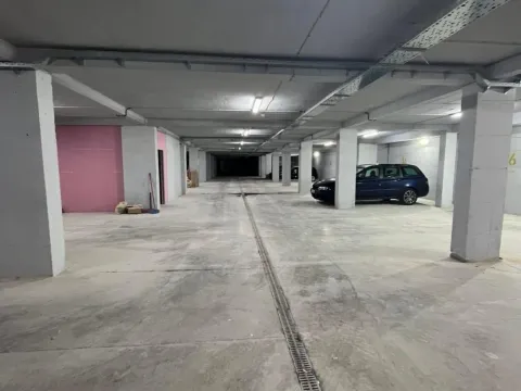 Prodaja, dvosoban stan, 61m², Radiofar, Surčin - image 17