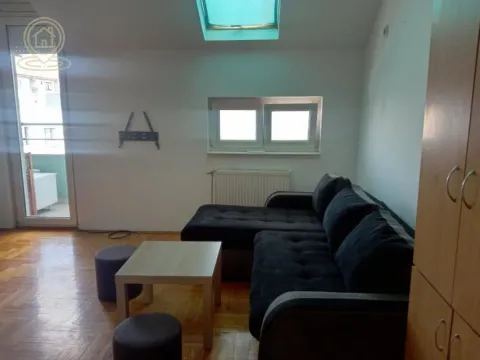 Izdavanje, garsonjera, 25m², Adamovićevo Naselje, Novi Sad Sve Podlokacije - image 4