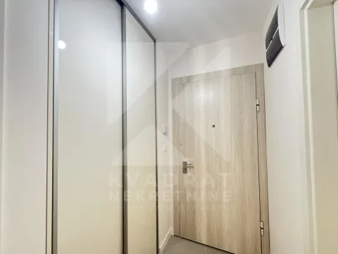 Izdavanje, jednosoban stan, 42m², Tuški Put, Podgorica - image 13