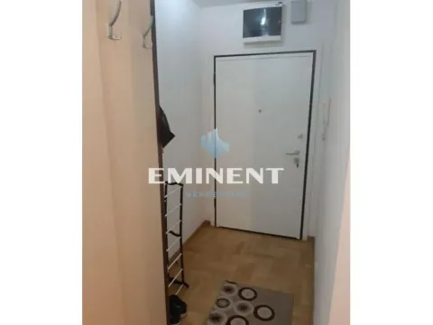 Rent, two bedroom apartment, 55m², Čubura, Beograd - image 6