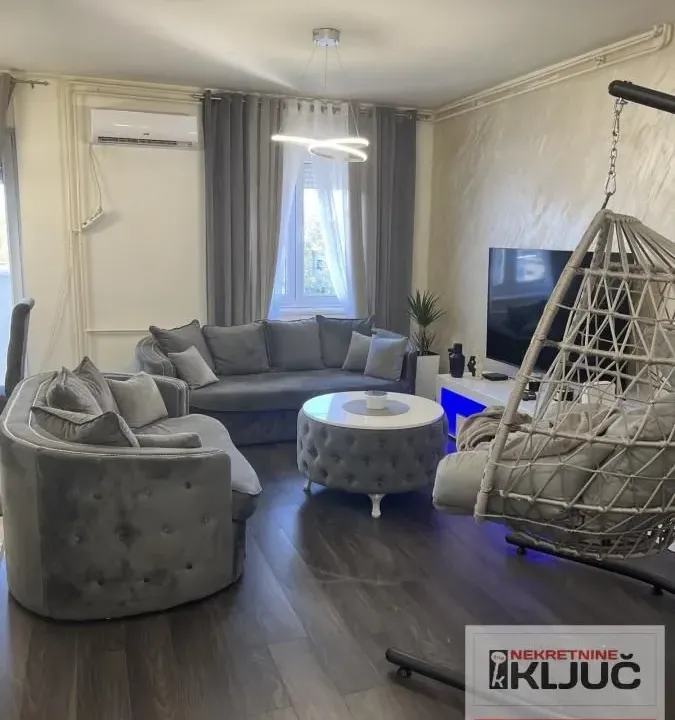 Prodaja, stan, 101m², Nova Detelinara, Novi Sad Sve Podlokacije