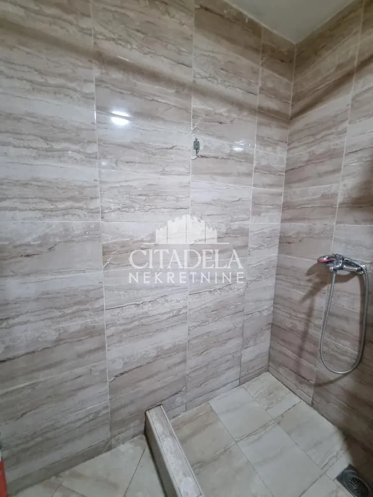 Prodaja, stan, 134m², Železnik, Beograd
