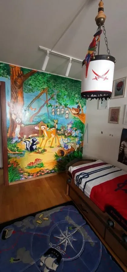 Prodaja, dvosoban stan, 91m², Tološi, Podgorica