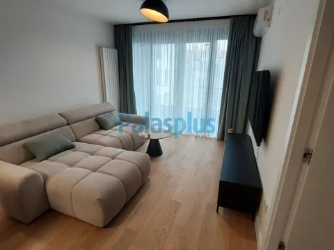 Rent, three bedroom apartment, 74m², Stari Grad, Beograd - image 1