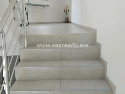 Izdavanje, jednosoban stan, 30m², Budva, Crna Gora - image 35