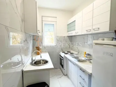 Izdavanje, stan, 75m², Centar, Podgorica - image 10