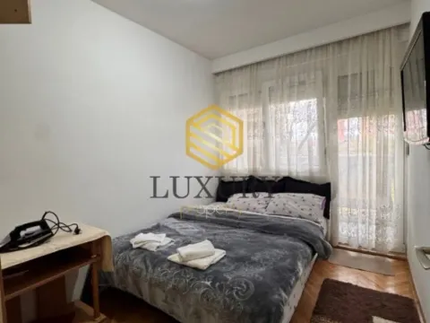 Izdavanje, dvosoban stan, 75m², Tuški Put, Podgorica - image 3