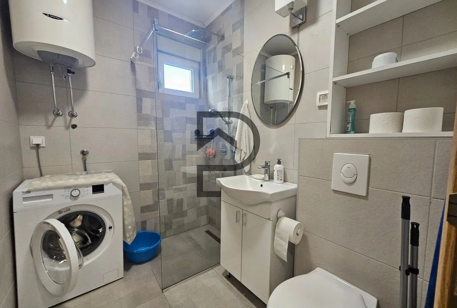 Rent, one bedroom apartment, 57m², Autobuska stanica, Podgorica