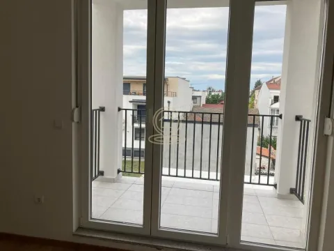 Rent, three bedroom apartment, 68m², Adamovićevo Naselje, Novi Sad Sve Podlokacije - image 10