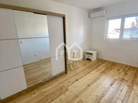 Rent, three bedroom apartment, 76m², Bežanija, Beograd - image 14