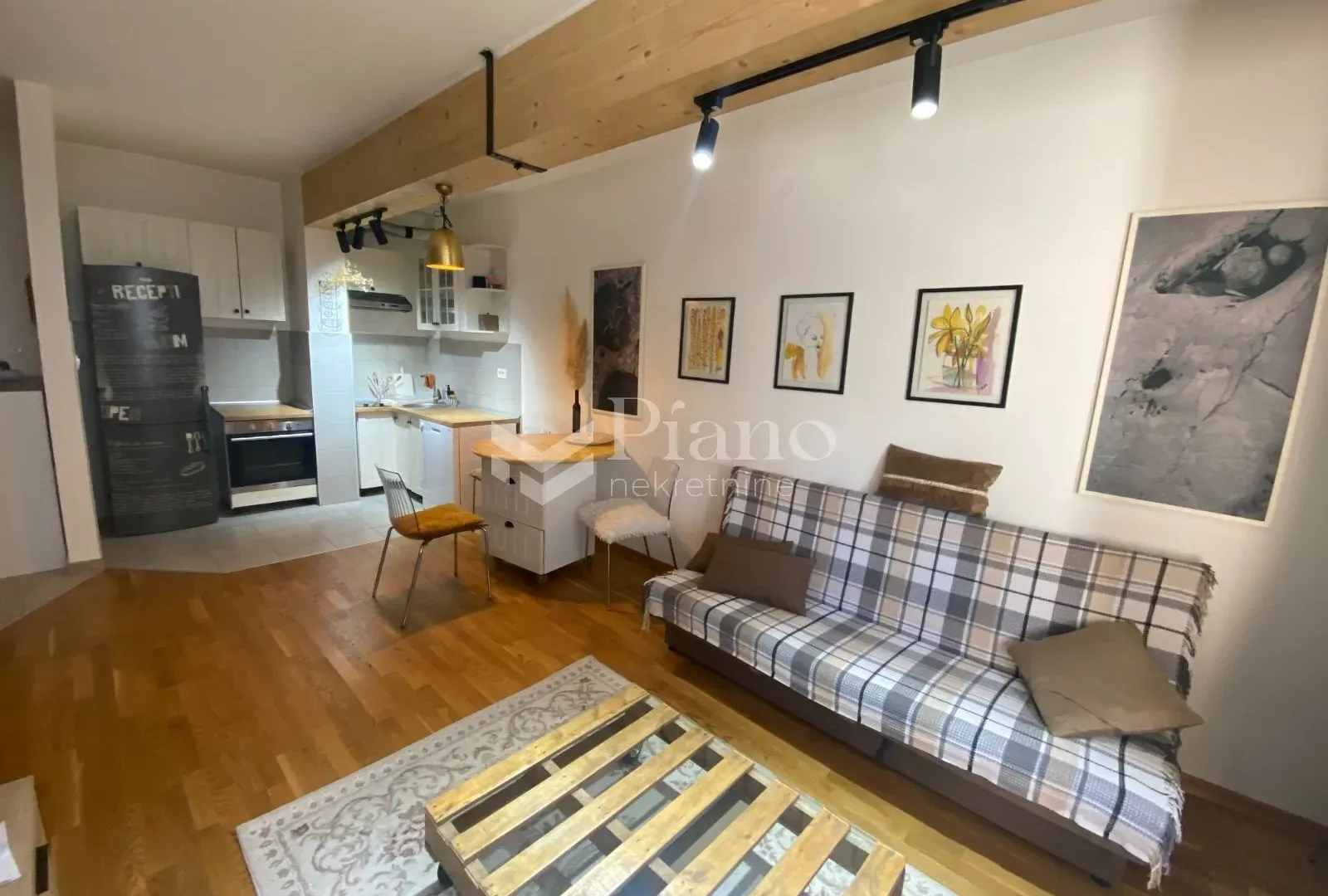 Izdavanje, jednosoban stan, 43m², Podgorica, Crna Gora